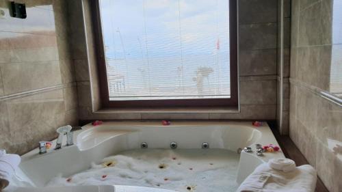 Focamor Otel in Yenifoca