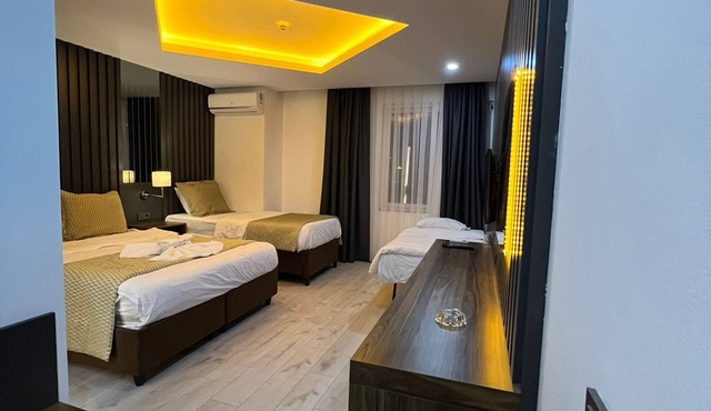 Grand Ezel Hotel in Mersin