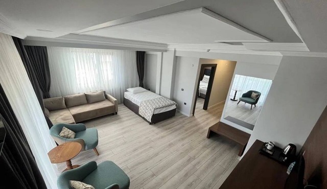 Grand Gazella Delux Otel in Erdek