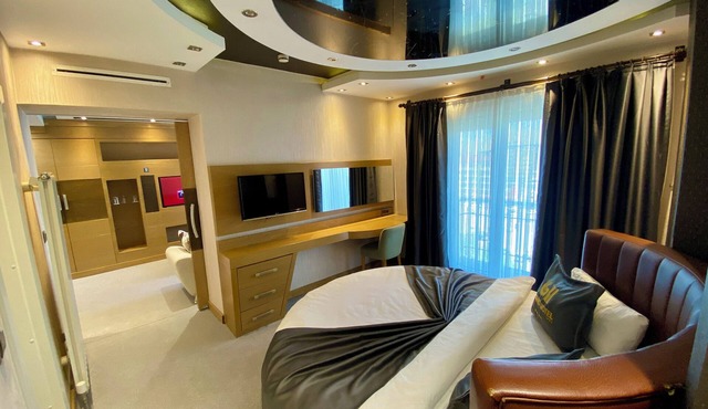 Grand Hotel Van in Van