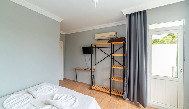 Guler Butik Hotel in Kemer