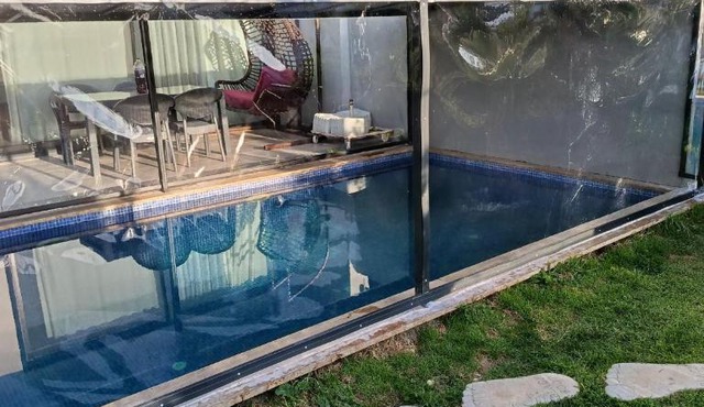 havuzlu müstakil villa 4 oda 1 salon in Çeşme