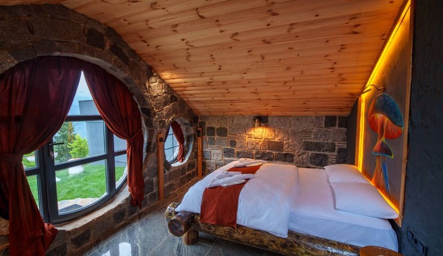 Hobbit Chalet in Rize