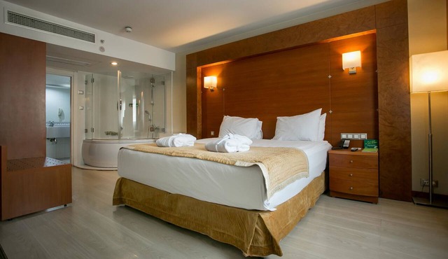 Holiday Inn Istanbul City by IHG in Istanbul