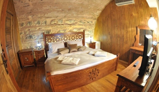 Issız Han Tarihi Butik Otel in Karacabey