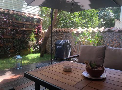 KALEİÇİ MÜSTAKİL BAHÇELİ MÜTHİŞ ev in Antalya