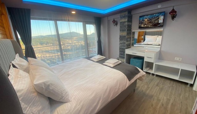 La Vie En Rose Otel by Söğütdağı in Keçiborlu
