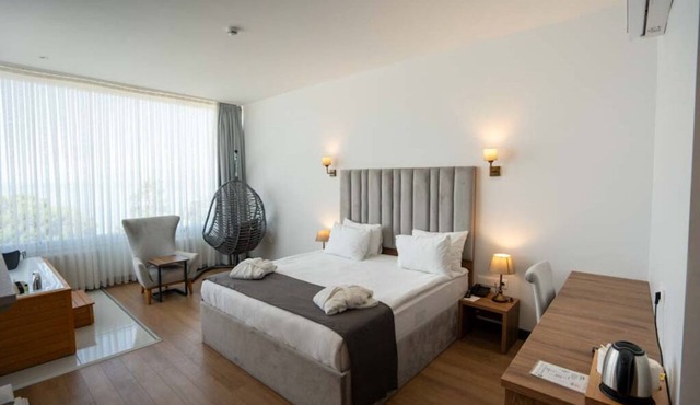 LAKE LİFE HOTEL in Iznik