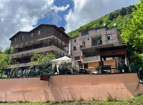 Lapera Otel in Borçka