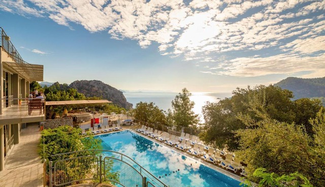 Loryma Resort Hotel in Turunç