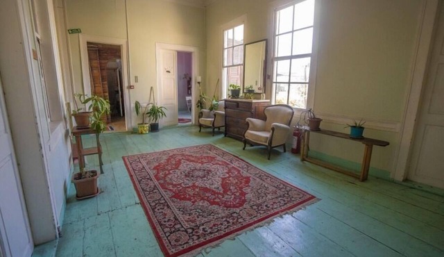Lotus Garden Hostel in Izmir