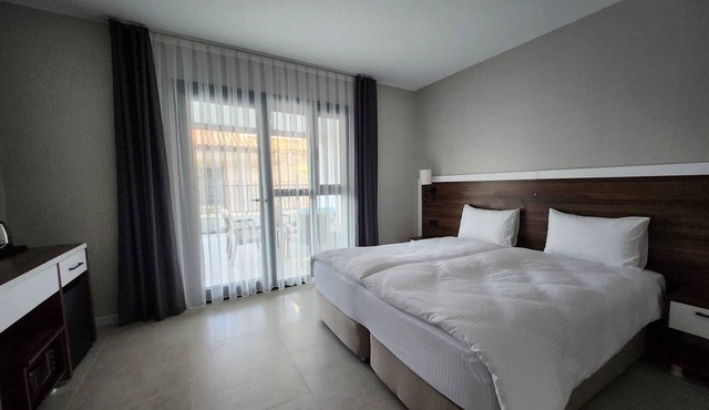 Lulubay Rooms & Suites in Kusadasi