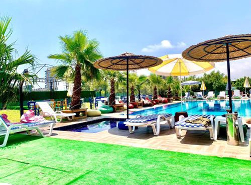 Luna Mare Resort Mersin in Arpaçbahşiş
