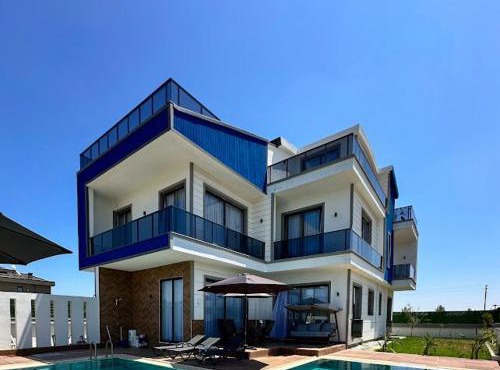 Luxury Villa in Döşemealtı in Antalya