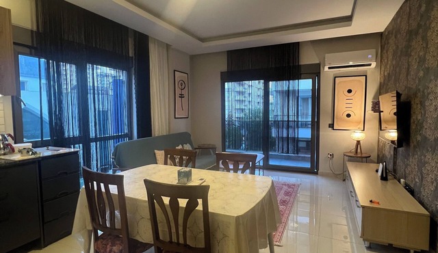 Modern 3 min walk to Beach Flat in Alanya with AC, Wi-Fi & next to Shopping Mall in antalya