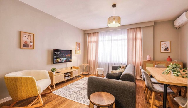 Modern, 3BR, Best Location in Kadıköy