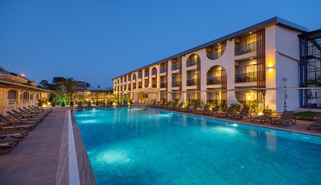 Monk Resort Hotel Beldibi in Kemer