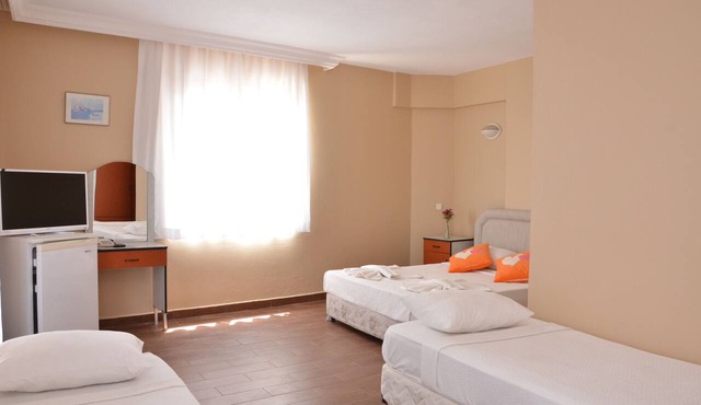 Nil Hotel in Ayvalik
