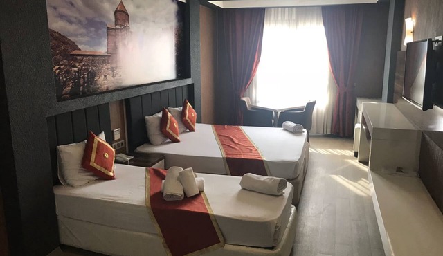 Ozcelik Hotel in Salihli