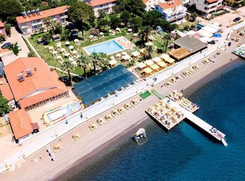 Palm Beach Hotel in Küçükkuyu