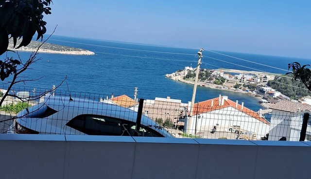 Peaceful Suite in Karaburun with Panoramic Sea View & Balcony in izmir