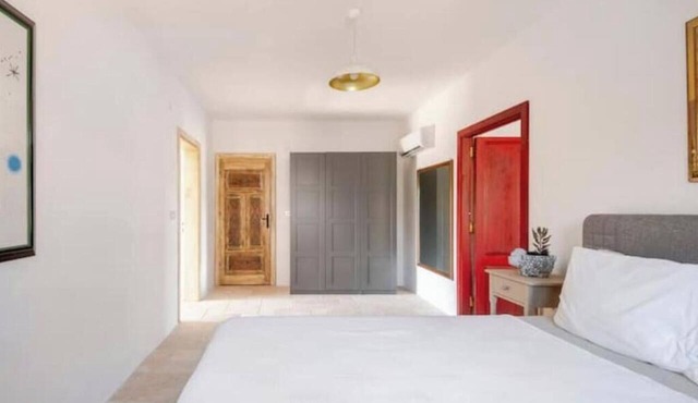 Rustic stone house with a spacious terrace | 2BR in Burhaniye
