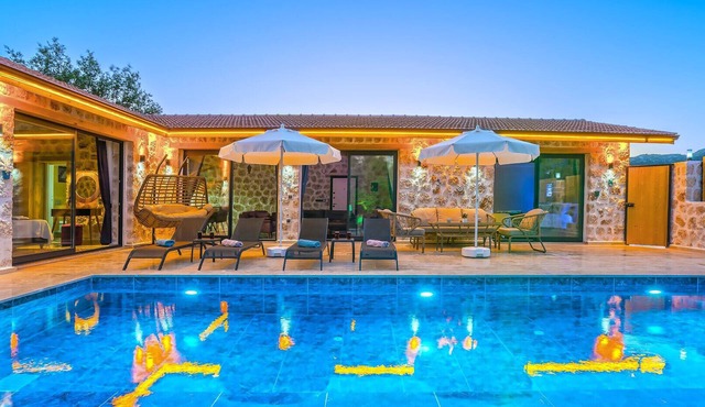 Saribelen Village 2 Bedroom Villa 4026 in Kalkan