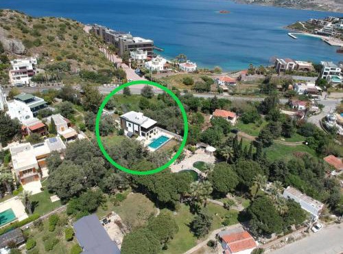 Sea View Villa in most upscale Yalikavak