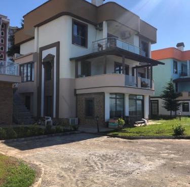 Seyran Seaside Apartments- 2-garden floor