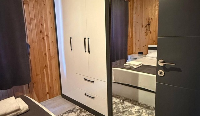 Sonsuz deniz manzarası eşliğinde sessiz ve huzurlu bir tatil