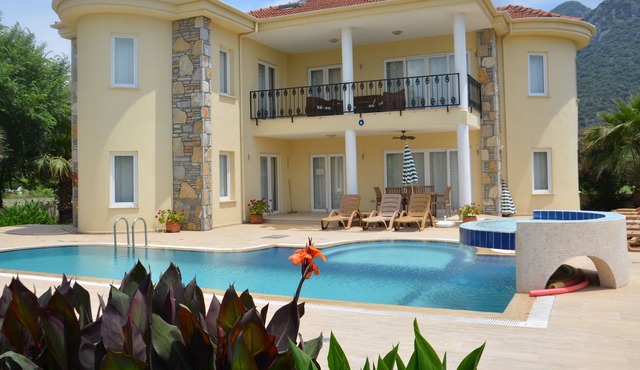 Stunning, exclusive 7 bedroom, private villa in a rural and peaceful location in dalyan