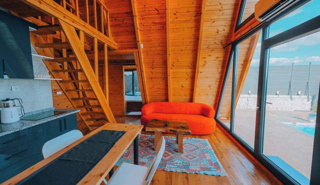 Sun Valley Bungalow in Geyve