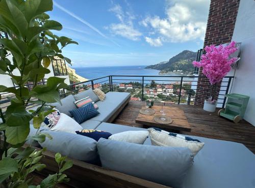 Sweet Home Turunc - Sea View Suites with One Bedroom in Turunç