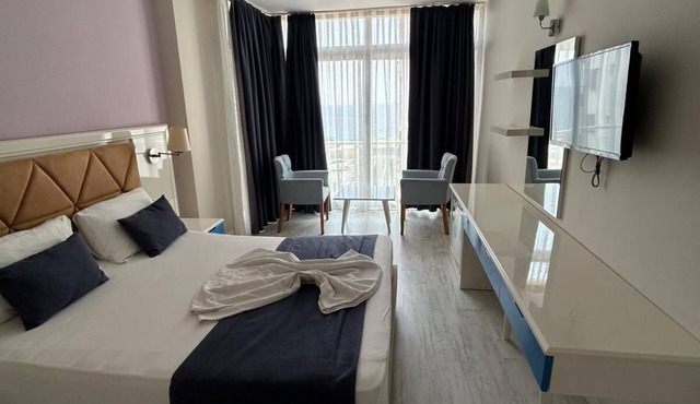 TAFLAN OTEL