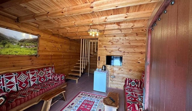Teona Caglayan Bungalov in Findikli