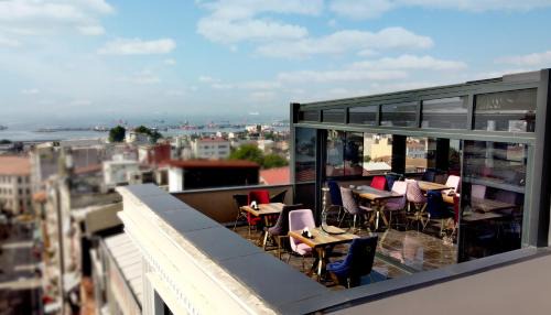 The Grand Tower Hotel in Istanbul
