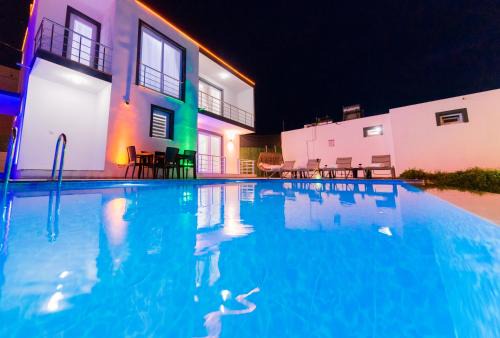 Villa adelina