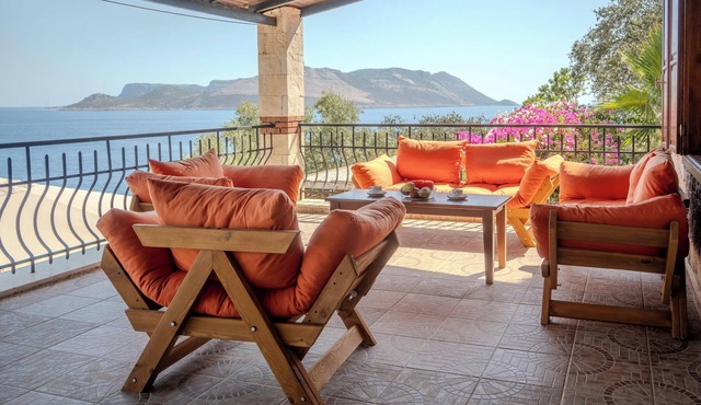 Villa Escalade-Private Beach and Pool in Kaş