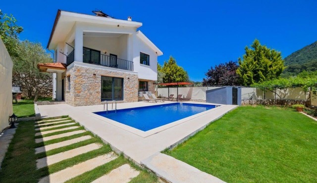 Villa Kızılbella, Luxury Private Pool Villa in Fethiye with a beautiful view in Fethiye