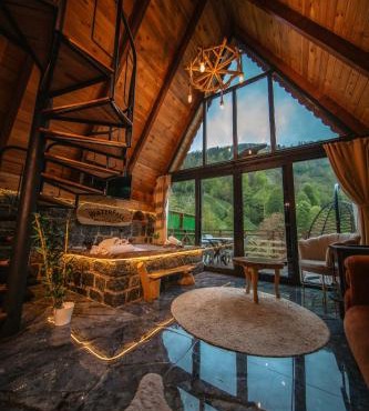 Waterfall suit bungalov in Çamlıhemşin