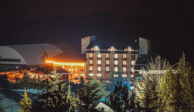 West Davraz Hotel in Cobanisa