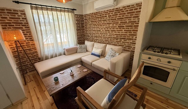You are invited to stay in a 100yearold historic house in the heart of Gokçeada. in Gokceada/Canakkale