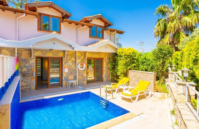 140 m² Villa ∙ 2 bedrooms ∙ 5 guests
