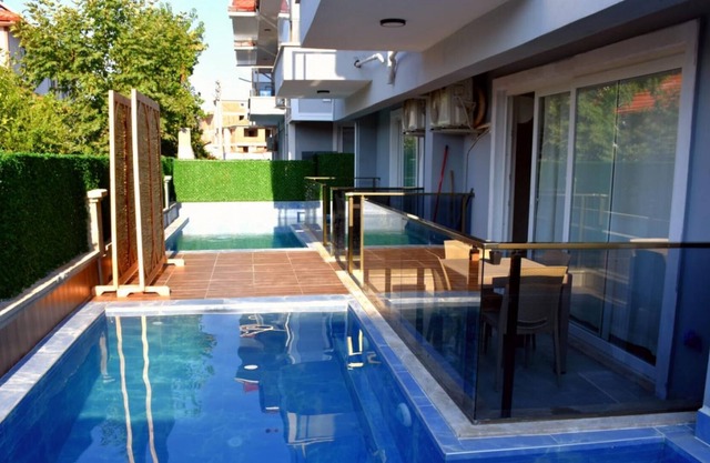 P2153 in Muğla with 4 bedrooms and 3 bathrooms
