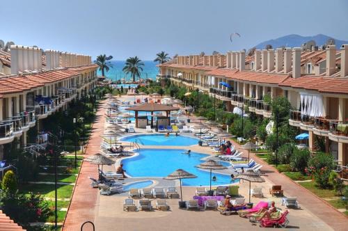 Sunset Beach Club Aqualettings Mermaid 7