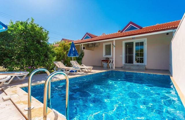 Villa Duman 2: Private Pool, A/C, WiFi, Car Not Required