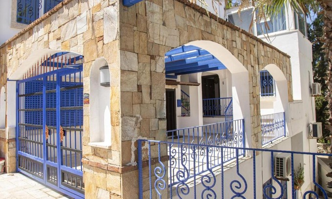 Bodrum City Center Apartment | 1 BR Central House in Bodrum