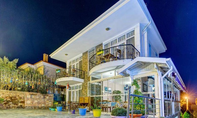 Mithatpasa Hotel | 15 m² Hotel ∙ 2 guests