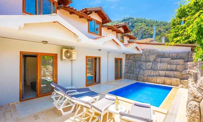 Dalyan House | 160 m² House ∙ 3 bedrooms ∙ 7 guests