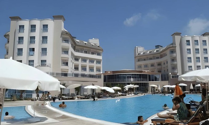 Side Resort | 24 m² Resort ∙ 127 guests